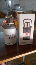 Stainless Steel Vacuum Insulated Water Bottle – 900ML, Leak-Proof, Wide Mouth with Hanging Strap (Mix Color)